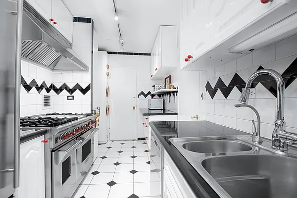 Rented by Douglas Elliman | media 5