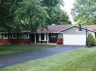 8115 Dearborn Dr, Prairie Village, KS 66208