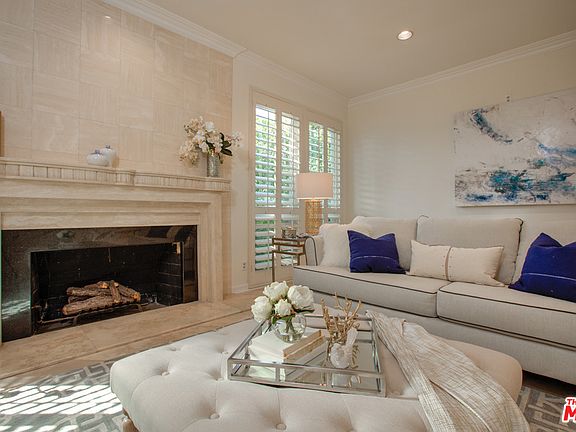 5th image of 16349 Tudor Dr