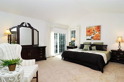5th image of 504 Park Barrington Way
