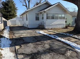 1821 E 22nd St, Des Moines, IA 50317