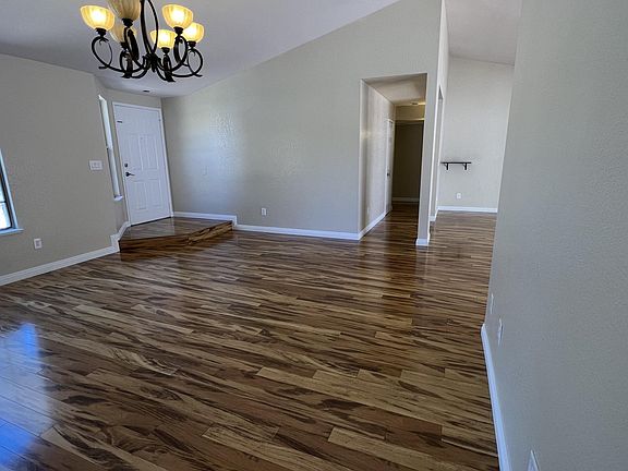 3rd image of 3217 Ventana Hills Dr
