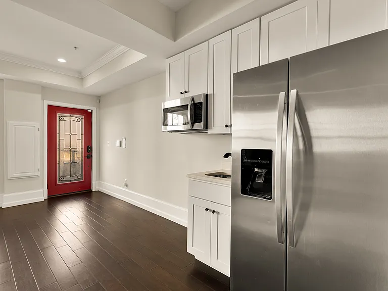 1609 Levis St NE — Photo 32