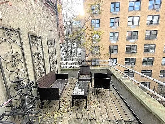 Rented by Corcoran | media 9