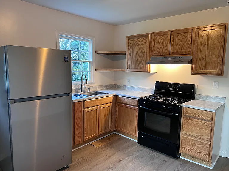 3546 Groover Lake Rd — Photo 2