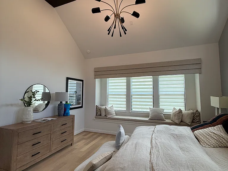 4916 Dickens Landing Dr — Photo 46