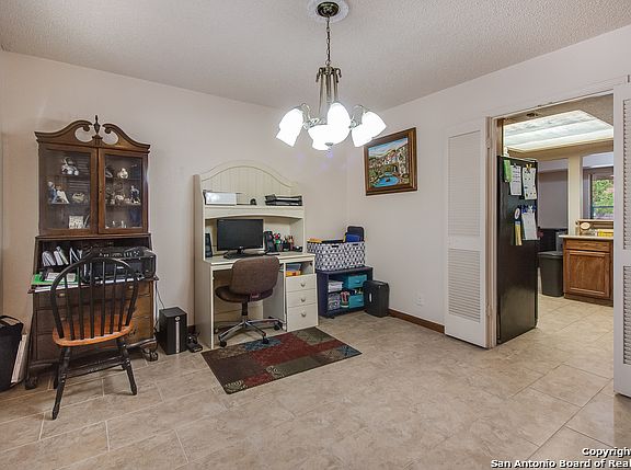 5th image of 4703 Bohill St