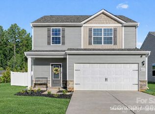 2215 Transatlantic Ave, Charlotte, NC 28215