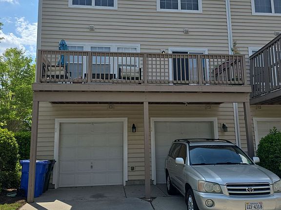 2nd image of 228 Larimar Ave