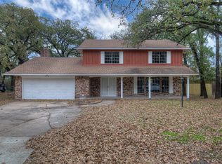 9 Timberside Dr, Greenville, TX 75402