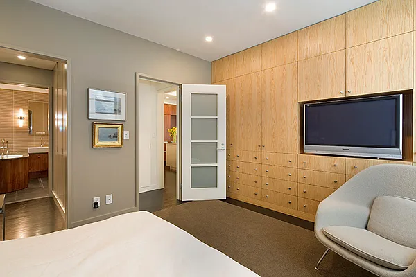 Sold by Brown Harris Stevens | media 3