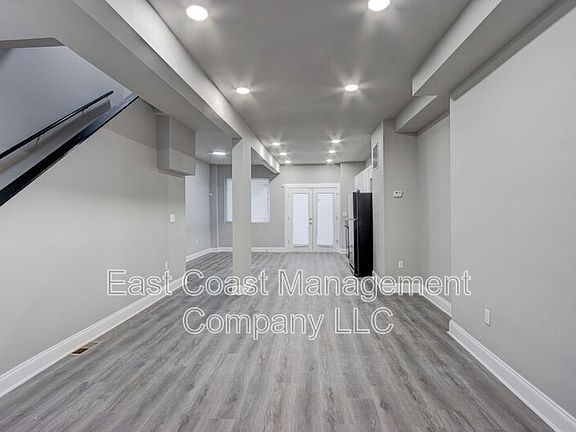 3rd image of 2619 Loyola Northway