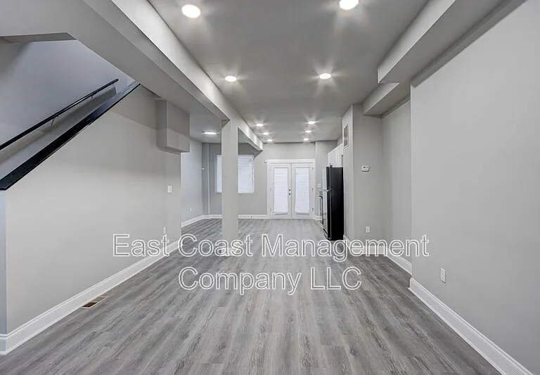 2619 Loyola Northway — Photo 3