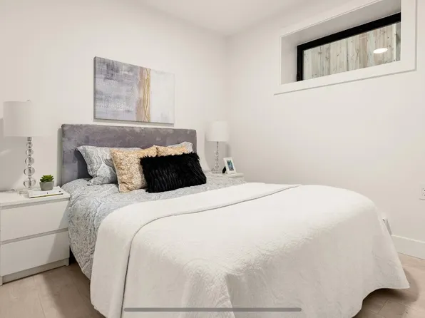 (undisclosed Address), Vancouver, BC V5K 2E3