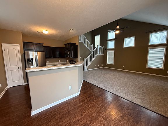 4th image of 6074 Deansboro Dr