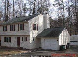 12047 Kahns Rd, Manassas, VA 20112