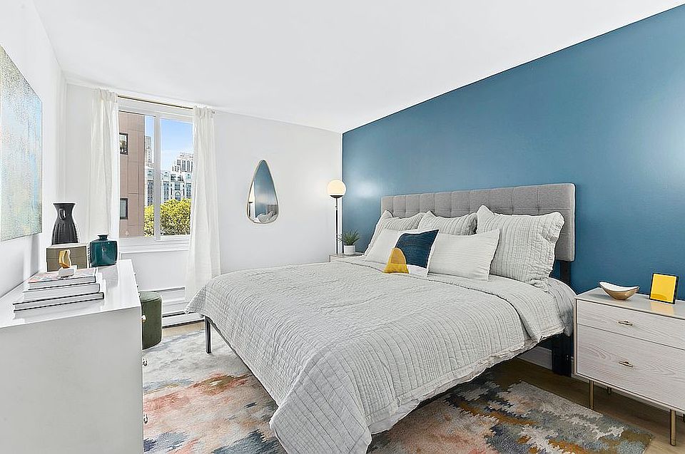 1st image of 546 Main St APT 540
