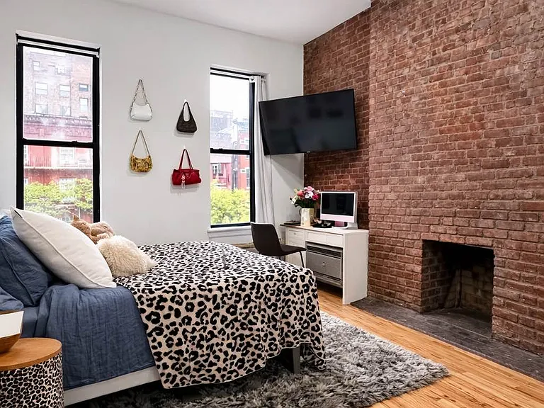 67 W 73rd St #2C — Photo 2