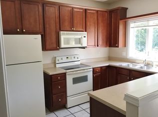 176 Austin Springs Rd APT 10, Johnson City, TN 37601