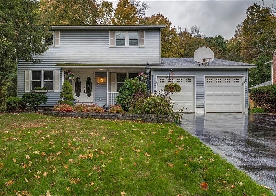 1st image of 58 Edgewood Dr