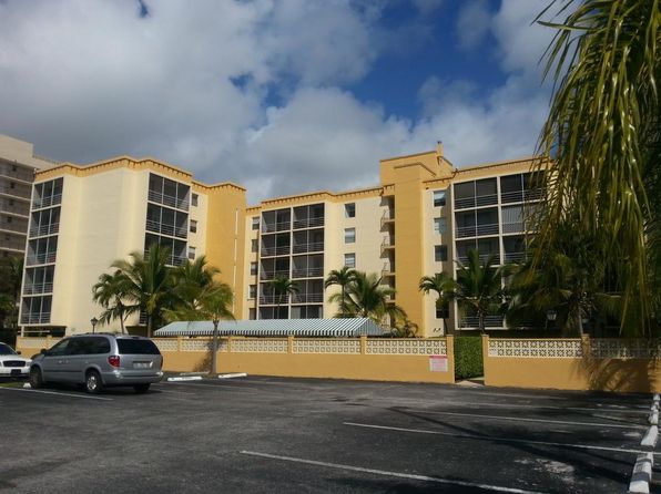 2935 NE 163rd St APT 4R