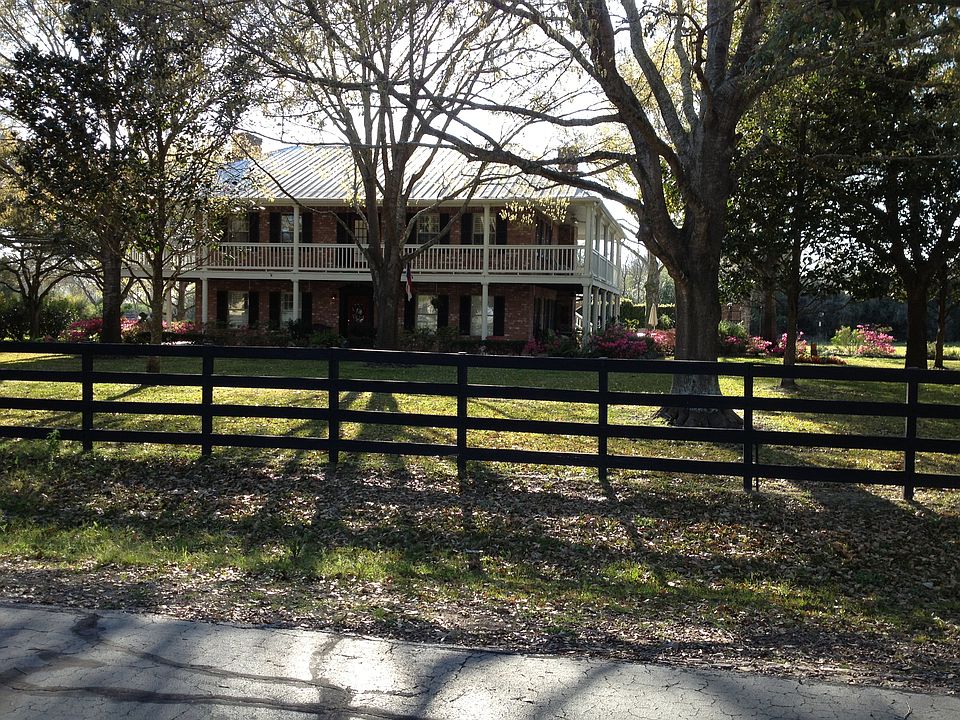 2nd image of 8 W Kitty Hawk St