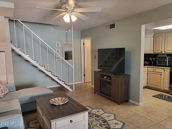 2nd image of 815 N HAYDEN Road #B2