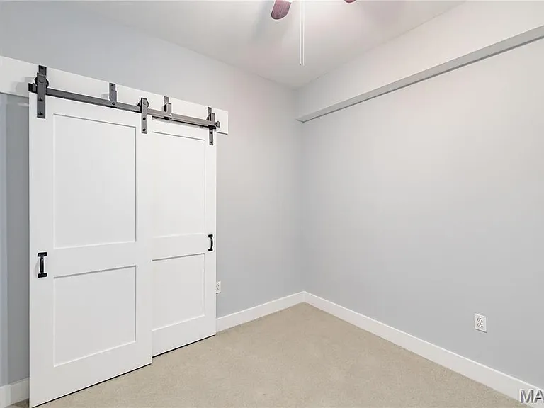 314 N Broadway Ave #1405 — Photo 26