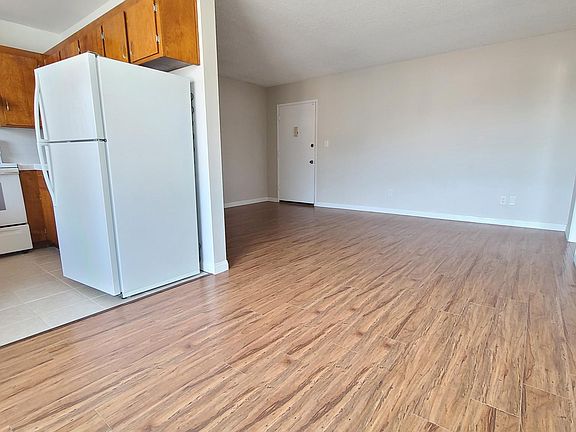 5th image of 3025 Newell St Unit 9