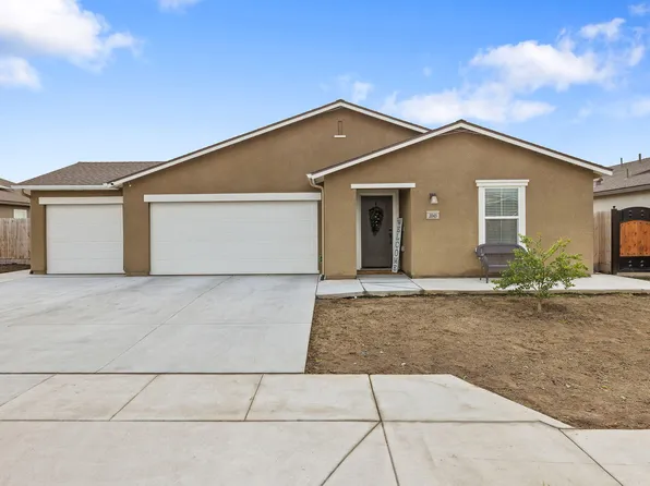 2045 Madalyn Avenue, Tulare, CA 93274