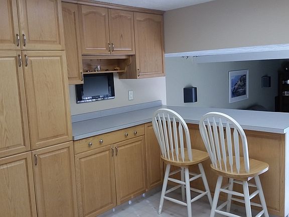 5th image of 2208 N 127th Cir