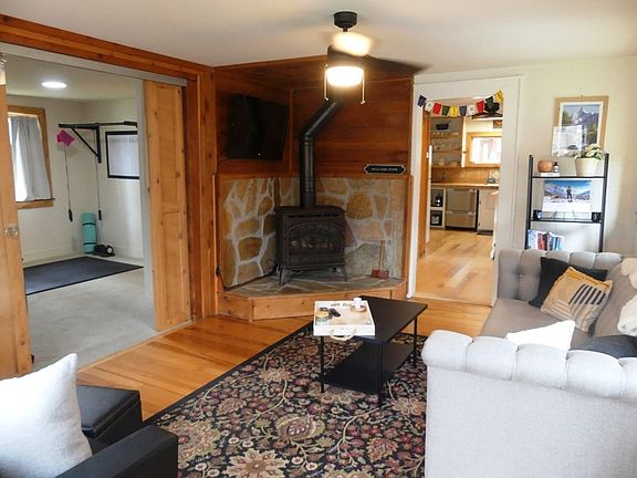 5th image of 1513 Louisa Ave