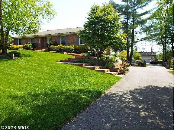 2nd image of 25413 Jarl Dr