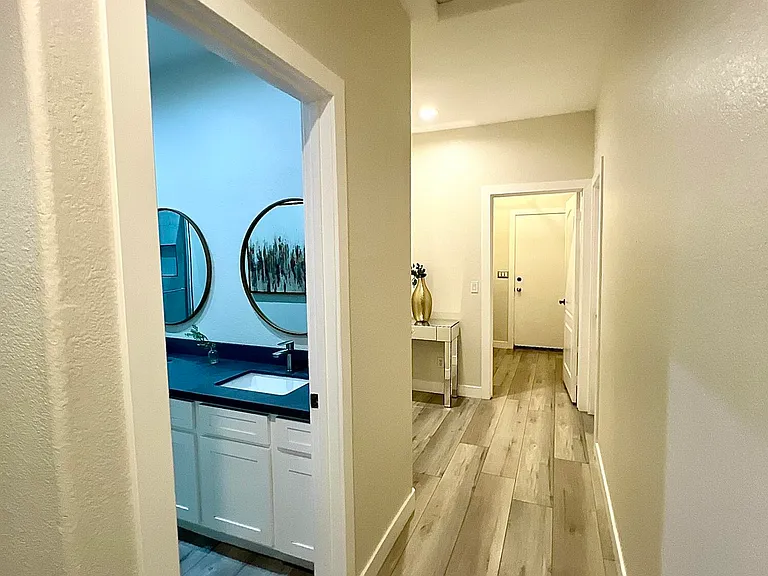 7709 W Wood Ln — Photo 19