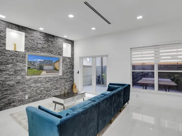 (undisclosed Address), Fort Lauderdale, FL 33312