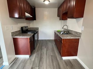 1111 E 7th St APT 27, Pomona, CA 91766