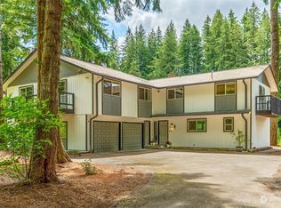 519 Toutle River Rd, Castle Rock, WA 98611