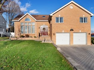 50 Brantwood Pl, Clifton, NJ 07013