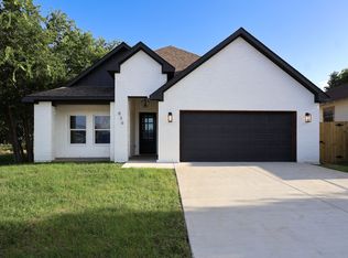 836 E Arlington Ave, Fort Worth, TX 76104