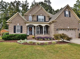 7023 Windrift Ct, Clemmons, NC 27012