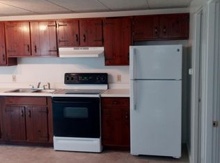 90 Woodbury St #1R, Pawtucket, RI 02861