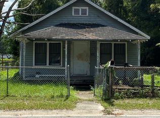 724 Hurley St, Waycross, GA 31501
