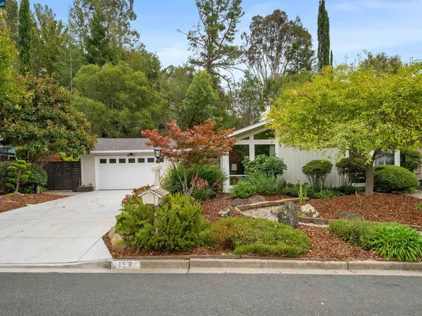 157 Shuey Dr, Moraga, CA 94556