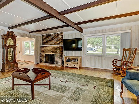 5th image of 44076 Parkview Cir