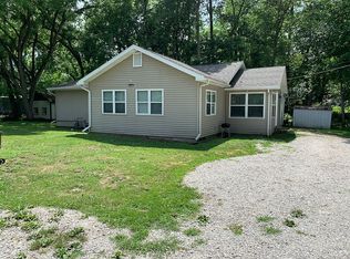 6639 S Lombardy Ln, Knox, IN 46534