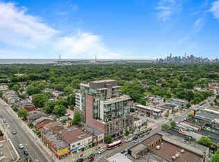 2055 Danforth Ave #903, Toronto, ON M4C1J8
