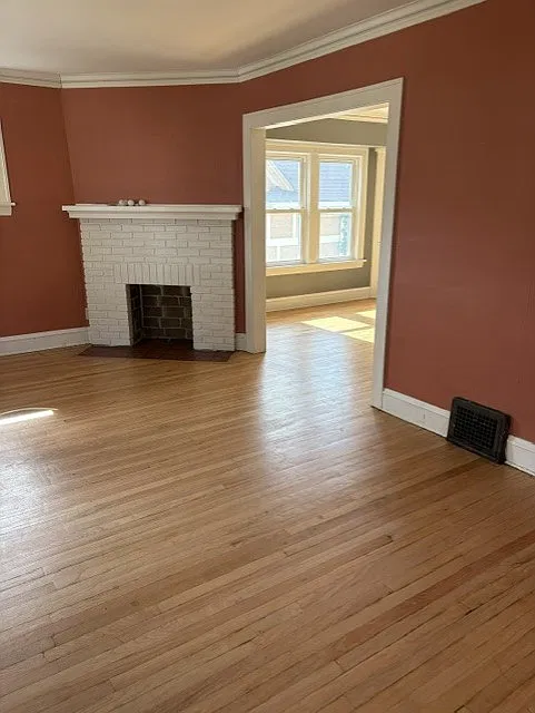 1262 Lakeland Ave — Photo 3
