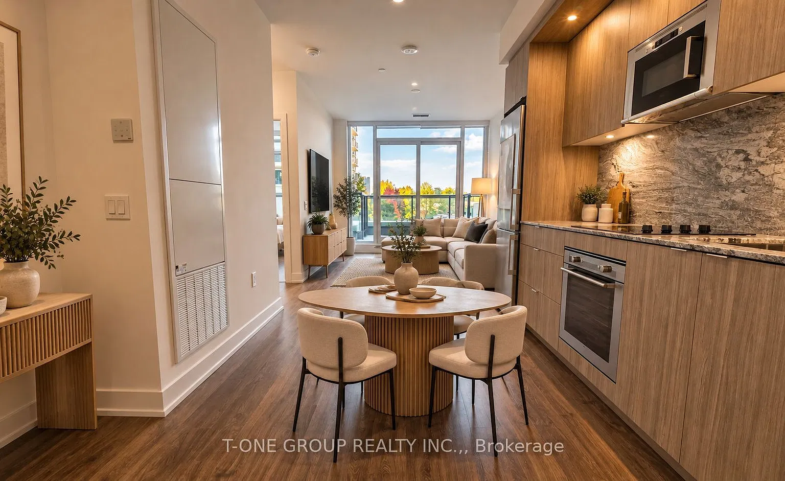 2 bed, $2,500 — Photo 2