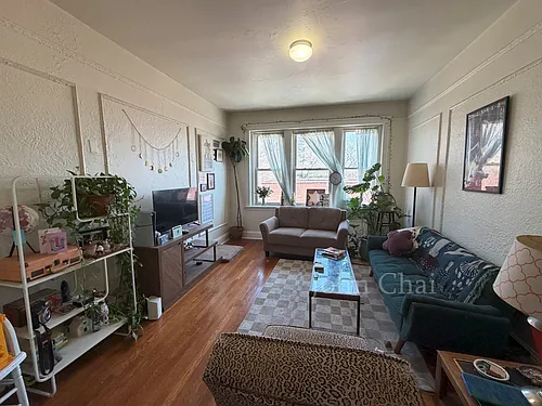 70 Chiswick Rd #15 Photo 1