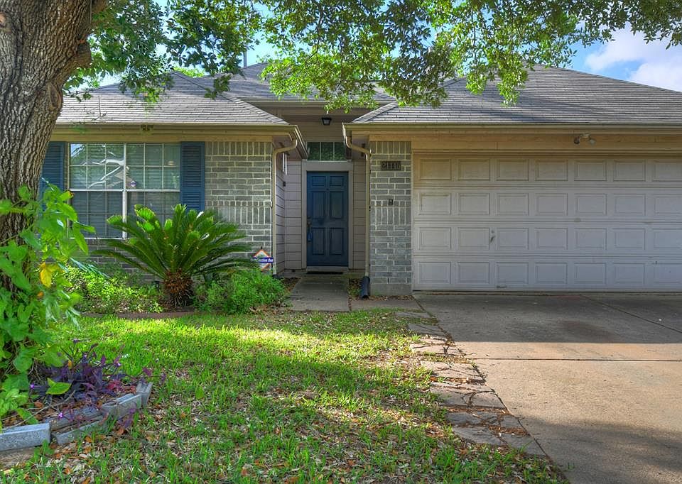 1st image of 21115 Royal Villa Dr